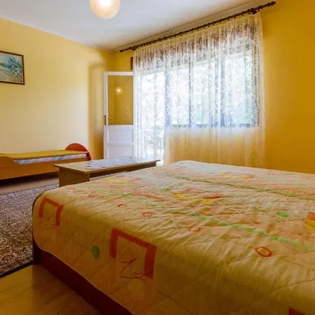 Apartment In Crikvenica 5555