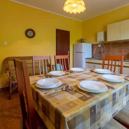 Apartment In Crikvenica 5555 Dramalj