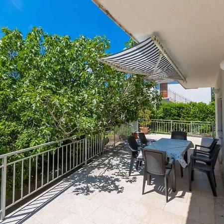 Apartment In Crikvenica 5555